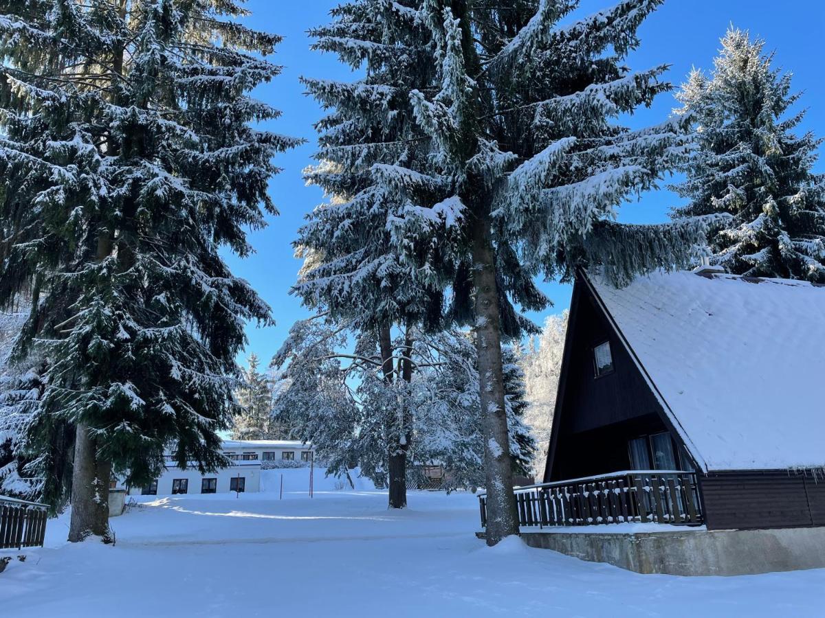 Hotel A Penzion Pegas Vlachovice Εξωτερικό φωτογραφία