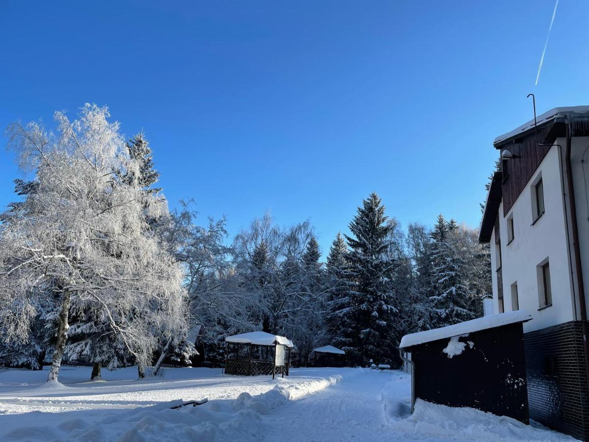 Hotel A Penzion Pegas Vlachovice Εξωτερικό φωτογραφία