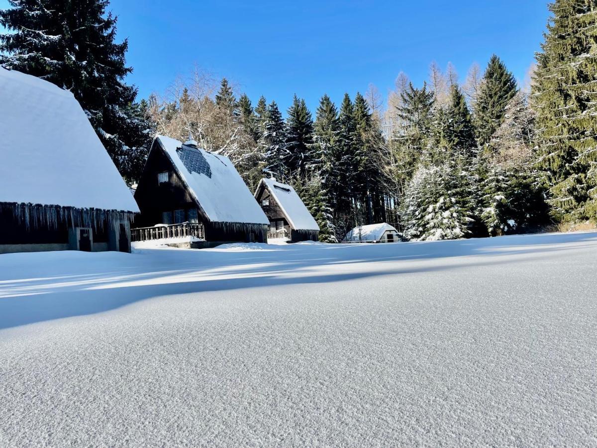 Hotel A Penzion Pegas Vlachovice Εξωτερικό φωτογραφία