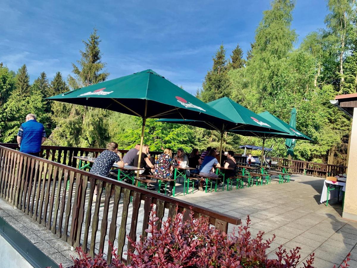 Hotel A Penzion Pegas Vlachovice Εξωτερικό φωτογραφία